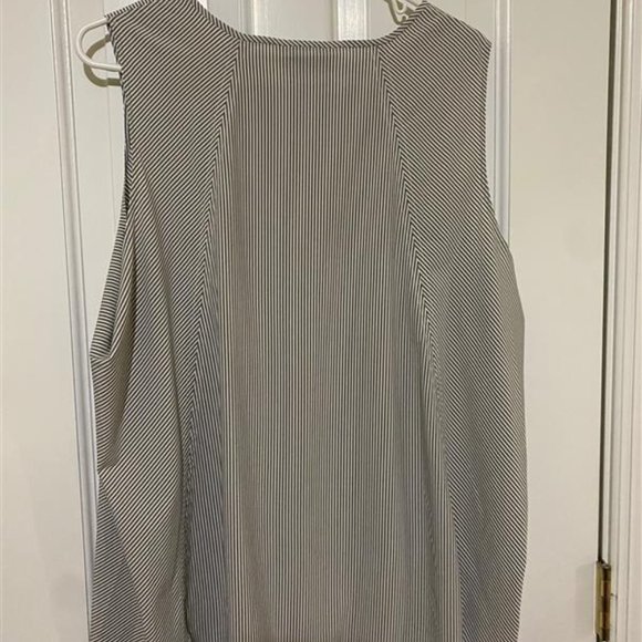 Athleta Black and White Striped Button Down Shirt - Picture 3 of 3